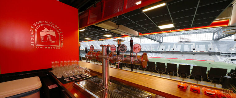 arena da baixada ligga arena bar 768x320